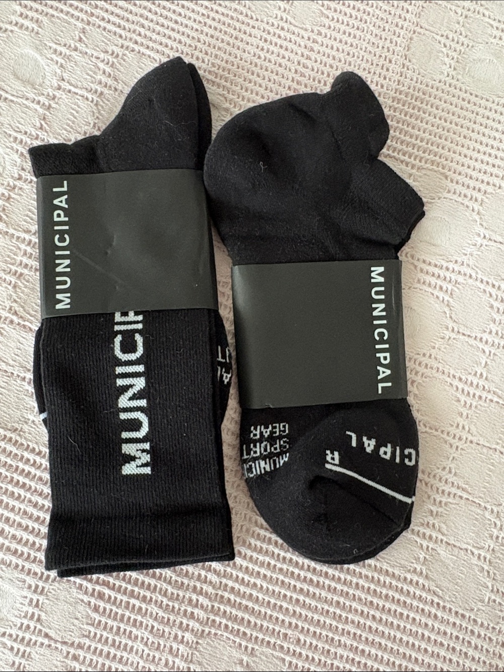 Municipal‎ golf Black Athletic Crew and No-Show Sock Set